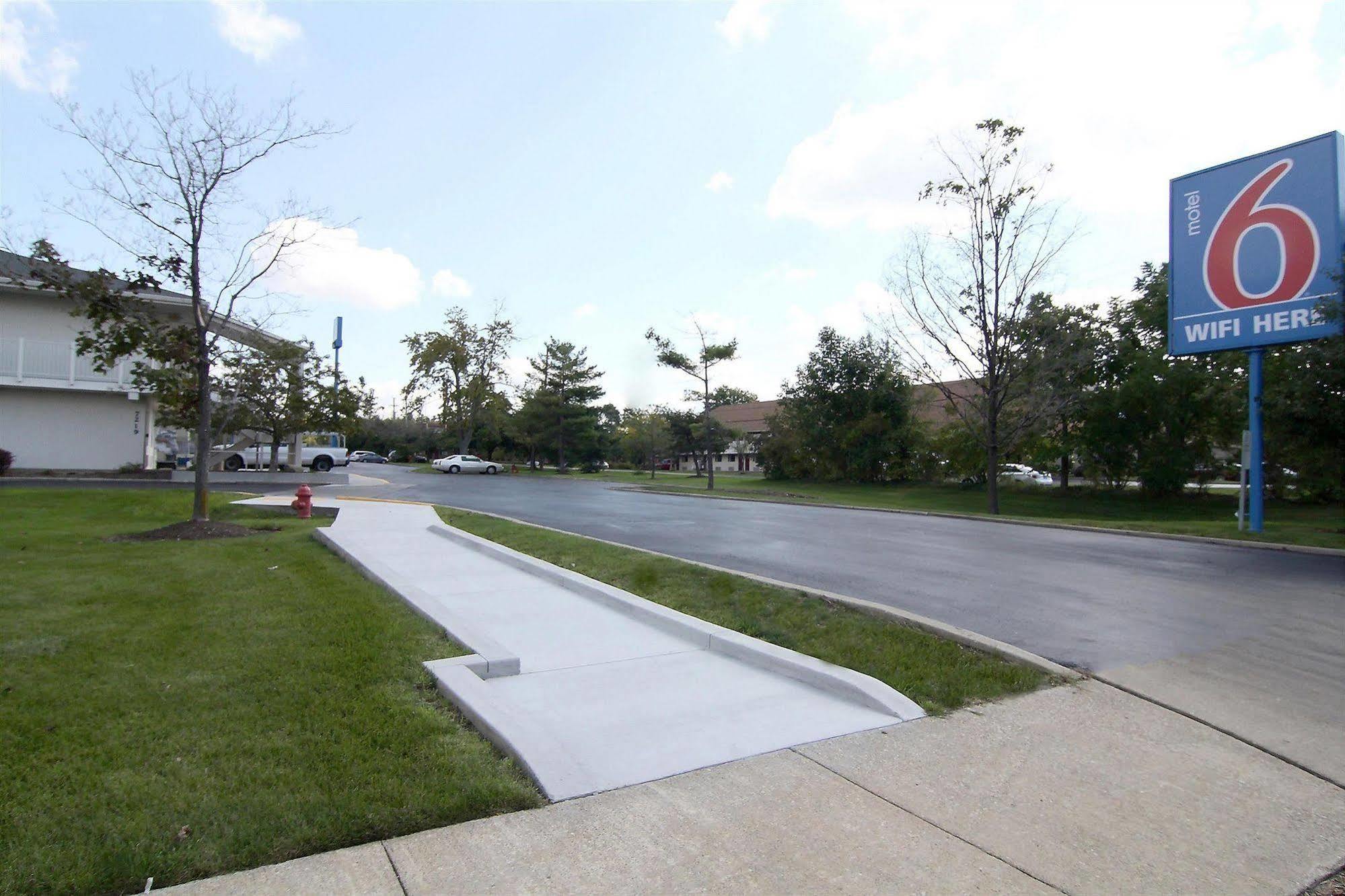 Motel 6-Middleburg Heights, Oh - Cleveland Dış mekan fotoğraf