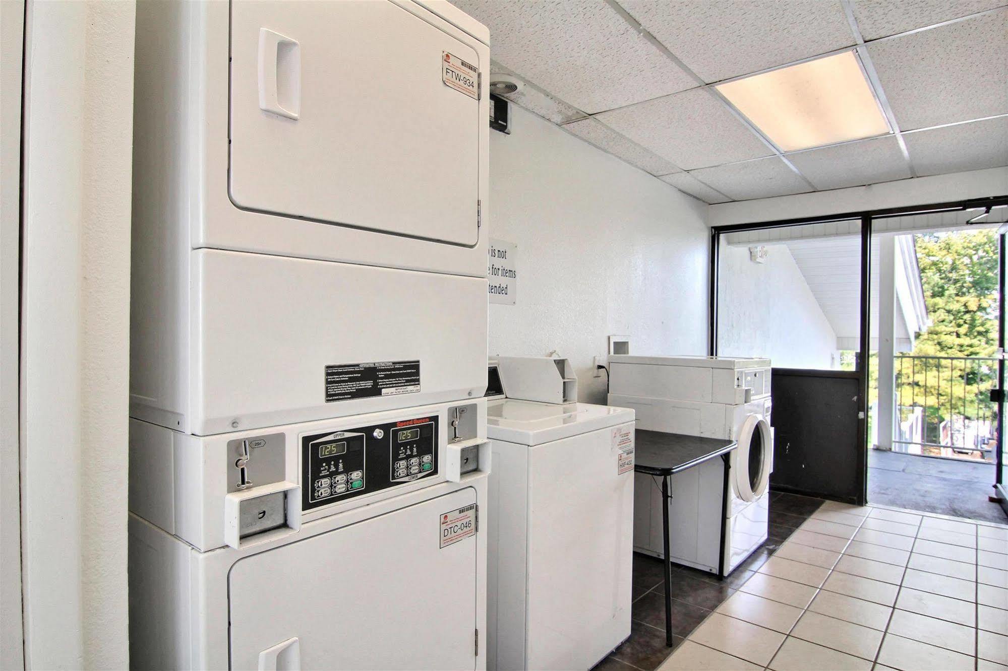 Motel 6-Middleburg Heights, Oh - Cleveland Dış mekan fotoğraf